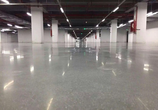 如何檢測混凝土密封固化劑地坪的施工質量