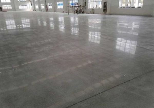 環(huán)氧地坪翻新有幾個基本步驟