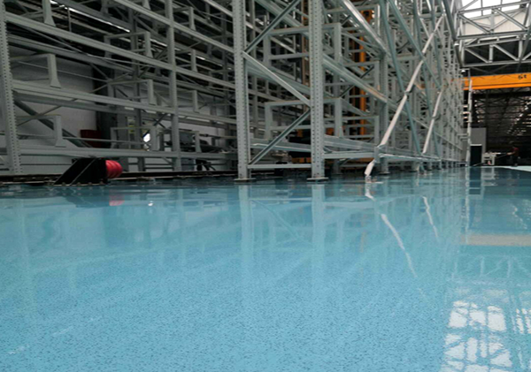 環(huán)氧自流平彩砂地坪施工工藝以及對基面和環(huán)境的要求