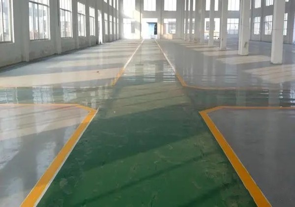 為什么建議在地坪面層再做一層聚氨酯超耐磨？