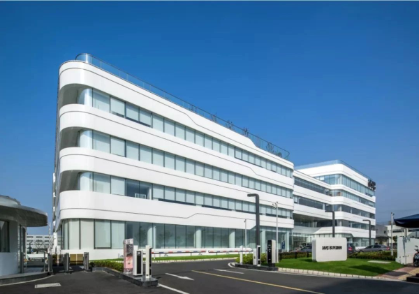 被Nedis耐迪斯“圈粉”？華興源創磨石辦公室、超耐磨工廠全線煥新